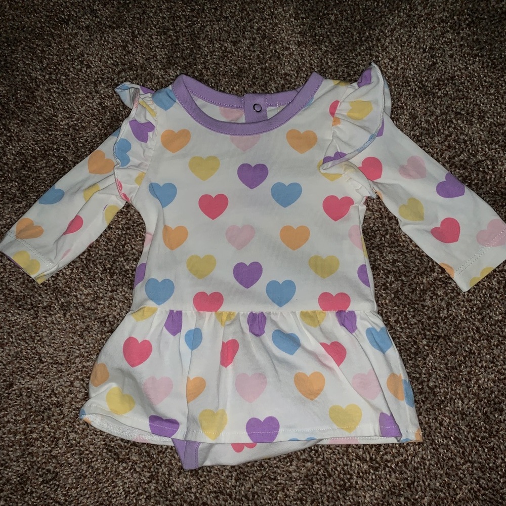 EUC Monica + Andy 0-3 month hearts Ruffle Bodysuit